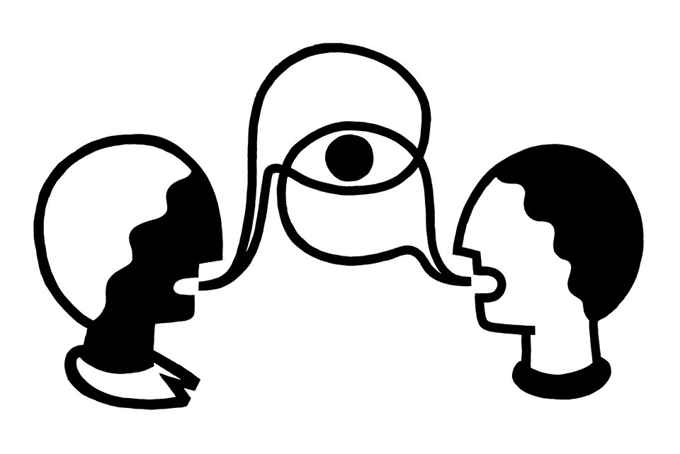 Die Illustration zeigt zwei Personen mit unterschiedlicher Hautfarbe, die miteinander diskutieren, und dabei die Emotionen des anderen erkennen trotz unterschiedlicher Herkunft