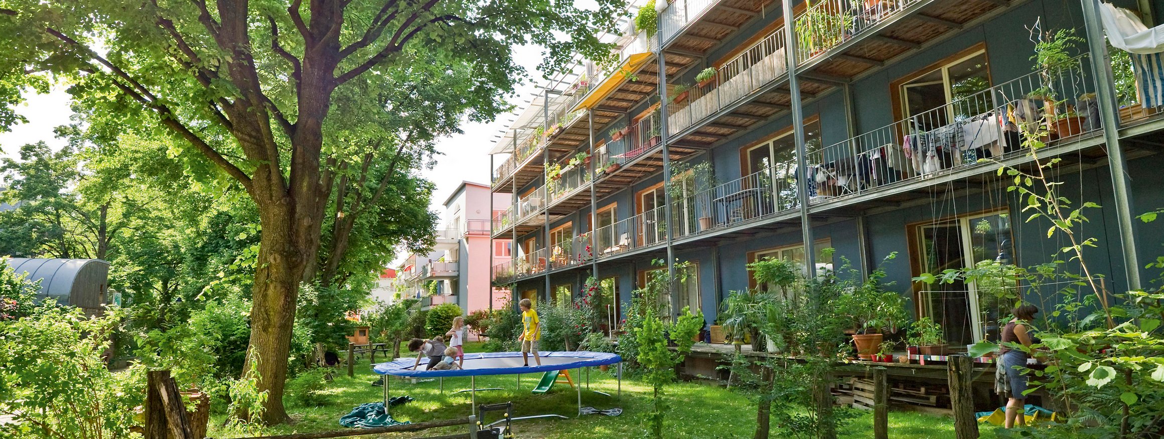 Passivhaus des gemeinschaftlichen Wohnprojekts im Vauban-Viertel in Freiburg im Breisgau 