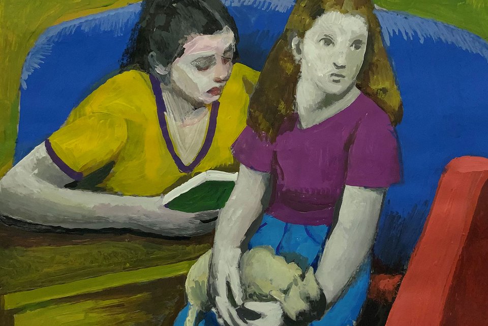 Die Illustration zeigt zwei Mädchen auf einem blauen Sofa und einen roten Sessel, während ein Mädchen eine Katze auf dem Schoß hält