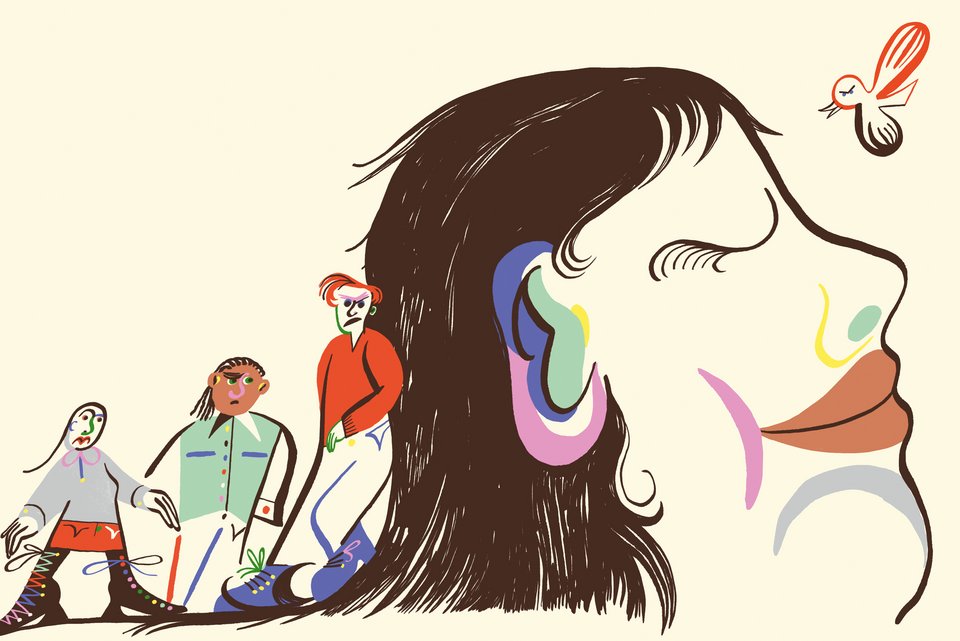 Die Illustration zeigt einen großen Frauenkopf, der lächelt, zusammen mit einem flatternden Vogel, dahinter sind grimmig schauende Menschen